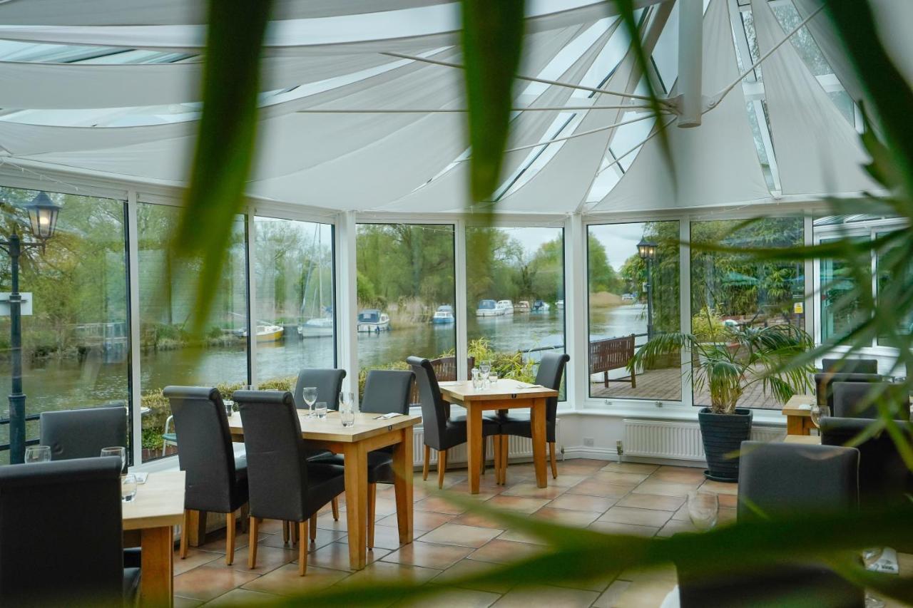 Waveney House Hotel Beccles Bagian luar foto