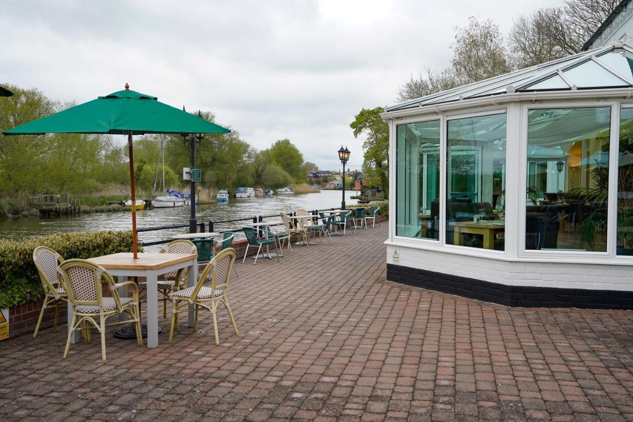 Waveney House Hotel Beccles Bagian luar foto