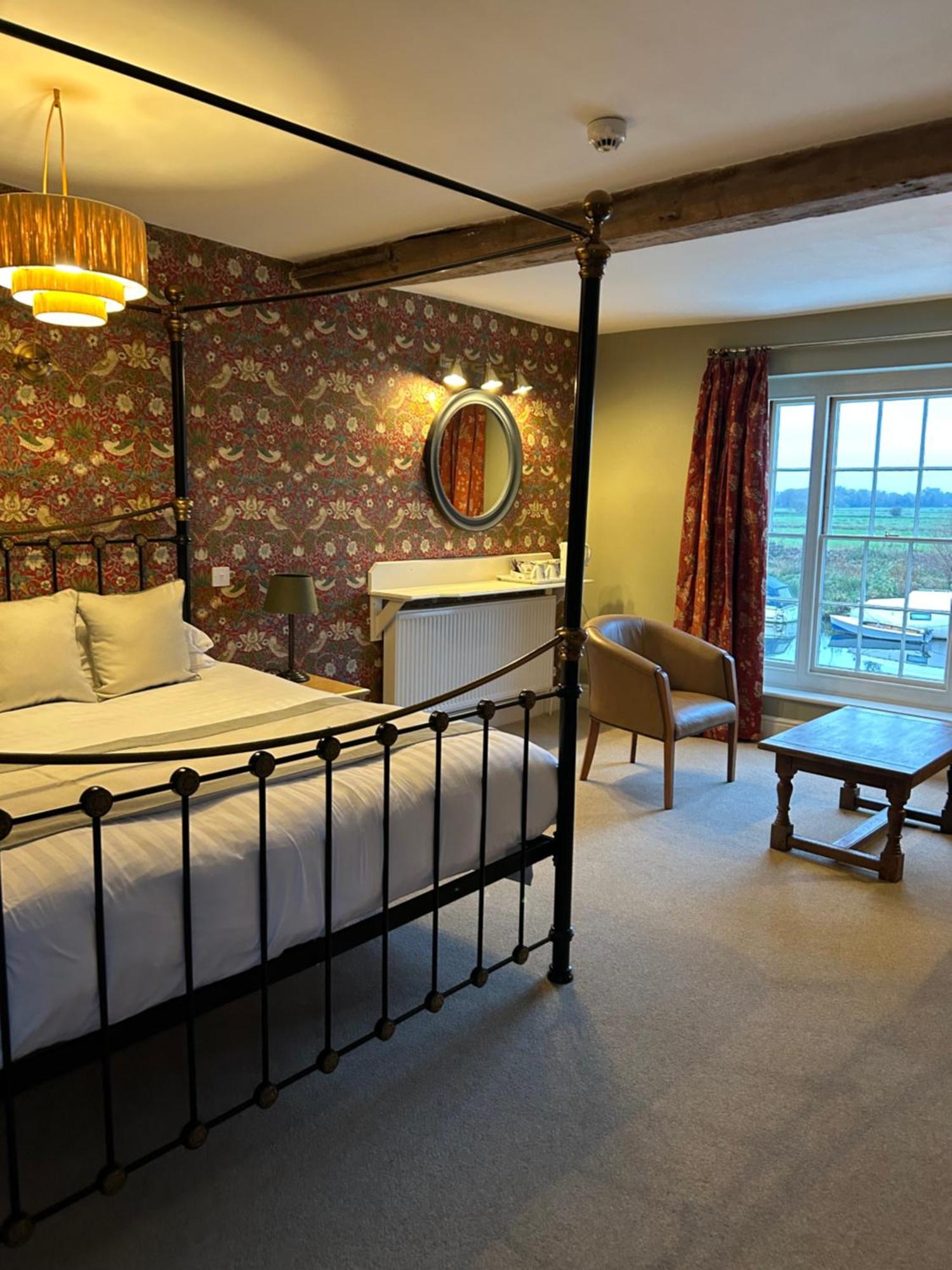 Waveney House Hotel Beccles Bagian luar foto