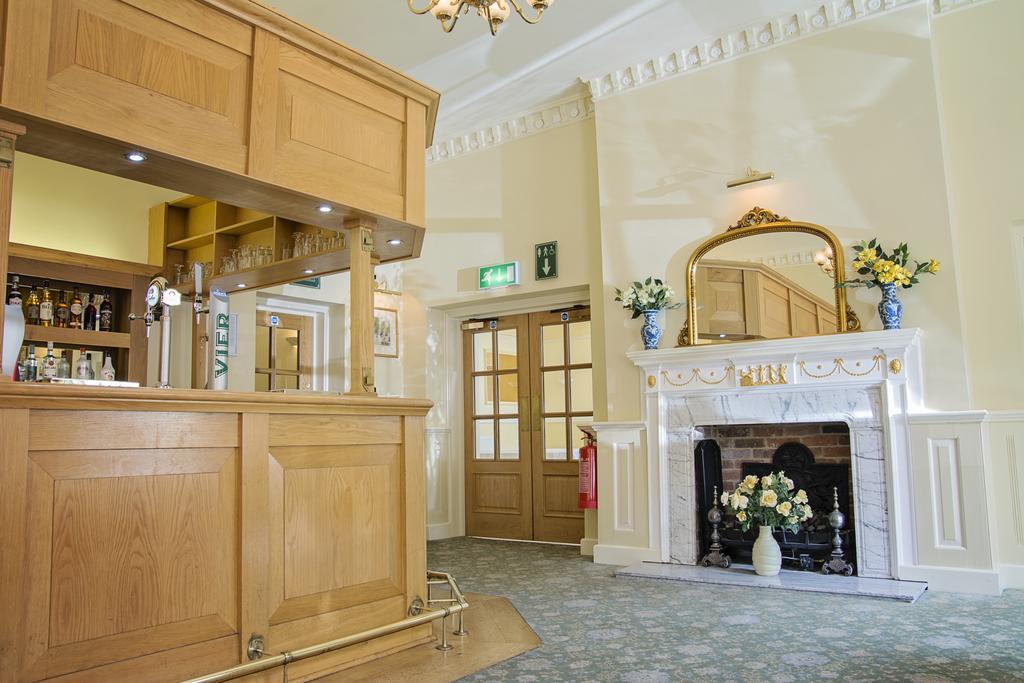 Waveney House Hotel Beccles Bagian luar foto