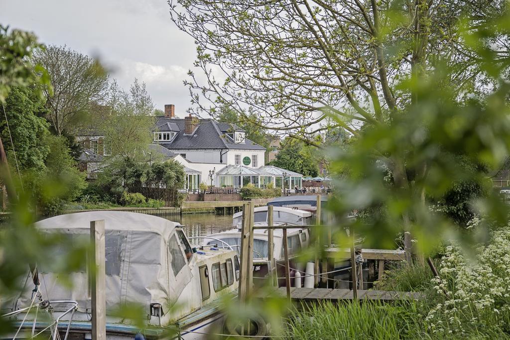 Waveney House Hotel Beccles Bagian luar foto